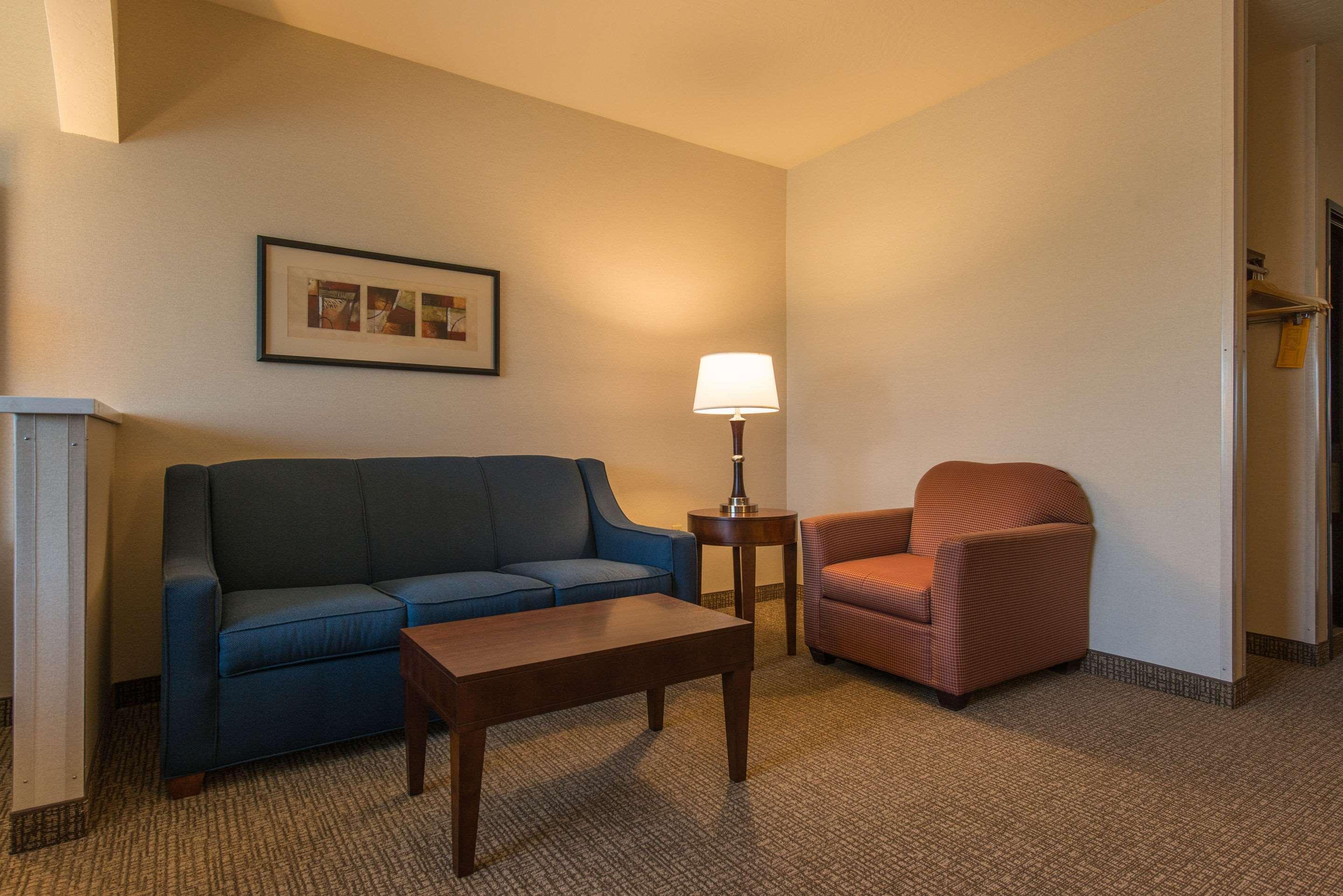 Comfort Suites Springfield-Eugene Exterior foto