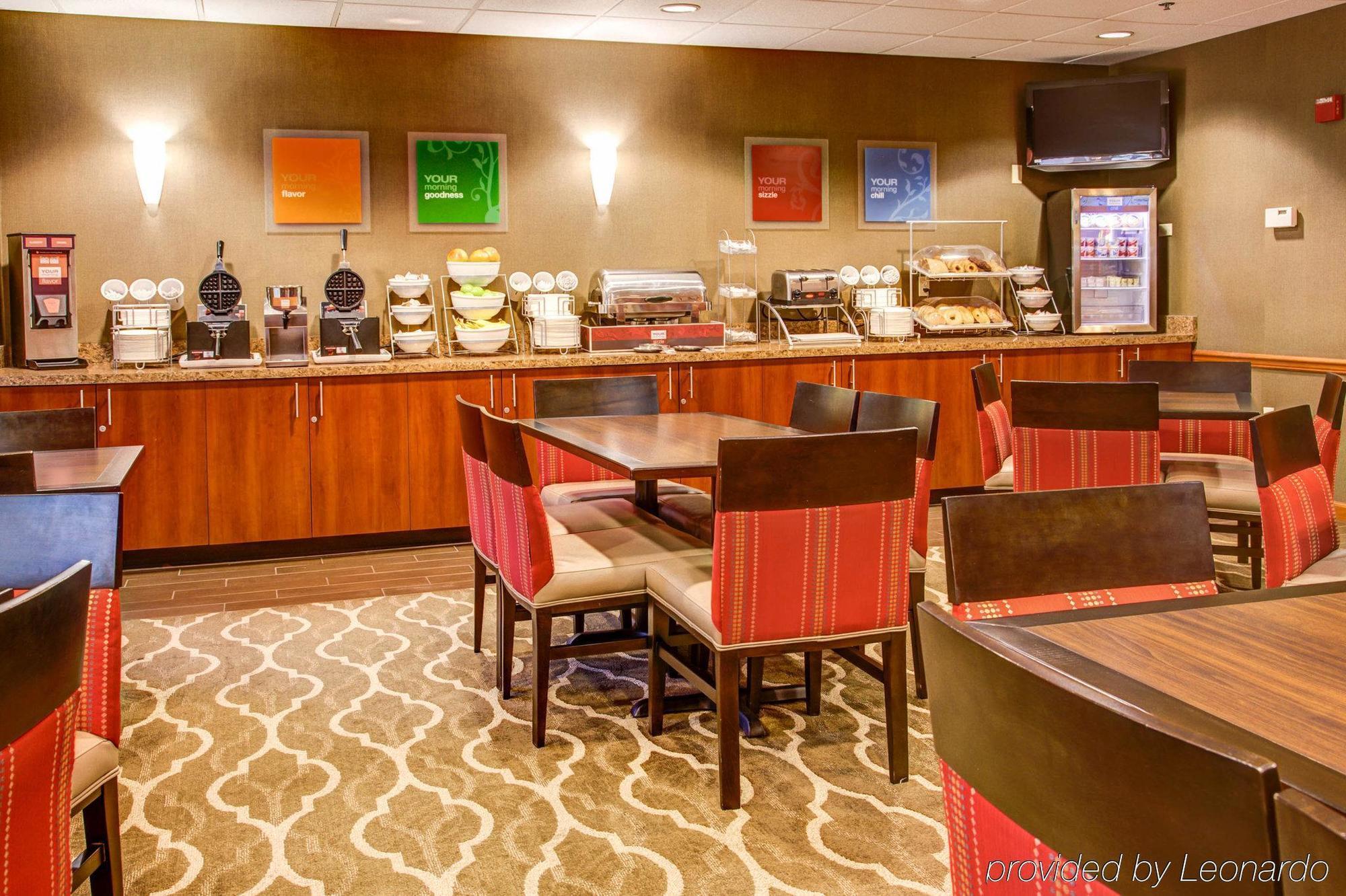 Comfort Suites Springfield-Eugene Exterior foto